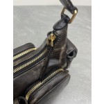 MIU MIU 5BC146: The Most Special Style Locomotive Bag